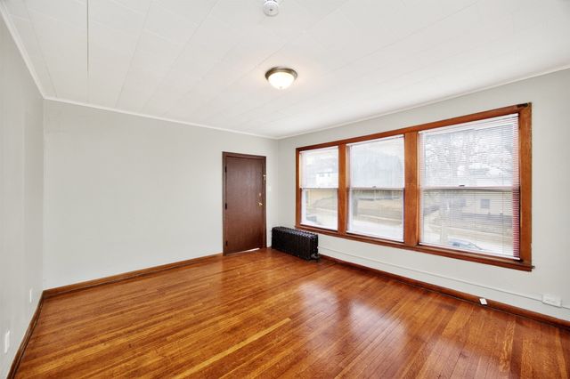 686 19th Street, Des Moines, IA 50314