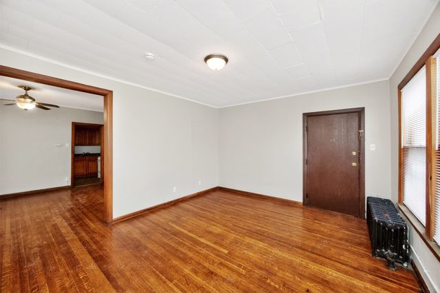 686 19th Street, Des Moines, IA 50314