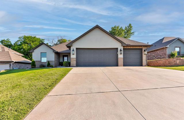 4117 Carmina Drive, Edmond, OK 73034