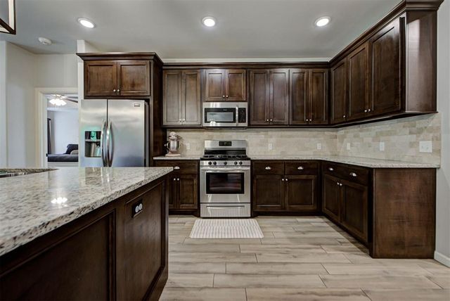4117 Carmina Drive, Edmond, OK 73034