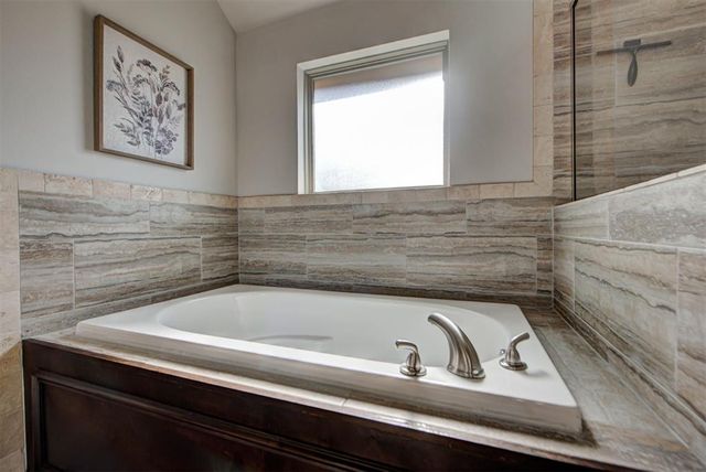 4117 Carmina Drive, Edmond, OK 73034