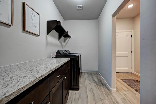 4117 Carmina Drive, Edmond, OK 73034