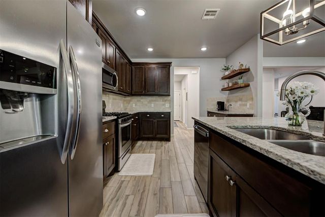 4117 Carmina Drive, Edmond, OK 73034