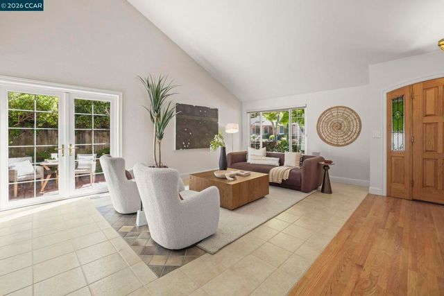 1490 Whitecliff Way, Walnut Creek, CA 94596