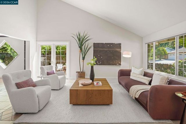 1490 Whitecliff Way, Walnut Creek, CA 94596