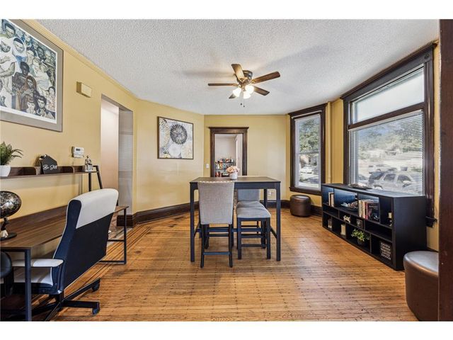 2827 Lyndale Avenue N, Minneapolis, MN 55411