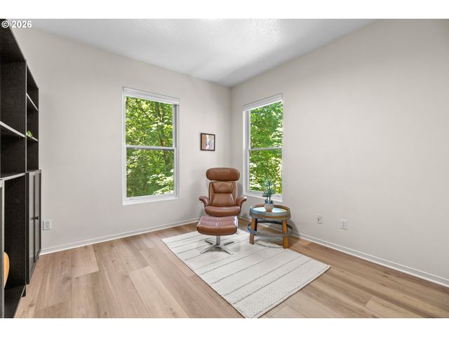 5733 Sw SALMON St, Portland, OR 97221