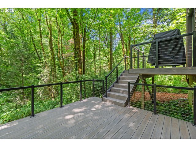 5733 Sw SALMON St, Portland, OR 97221