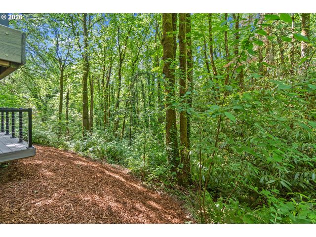 5733 Sw SALMON St, Portland, OR 97221