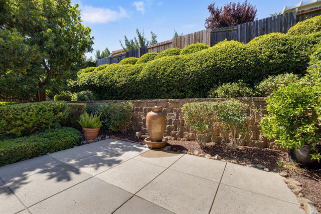 5032 Covered Bridge Way, El Dorado Hills, CA 95762