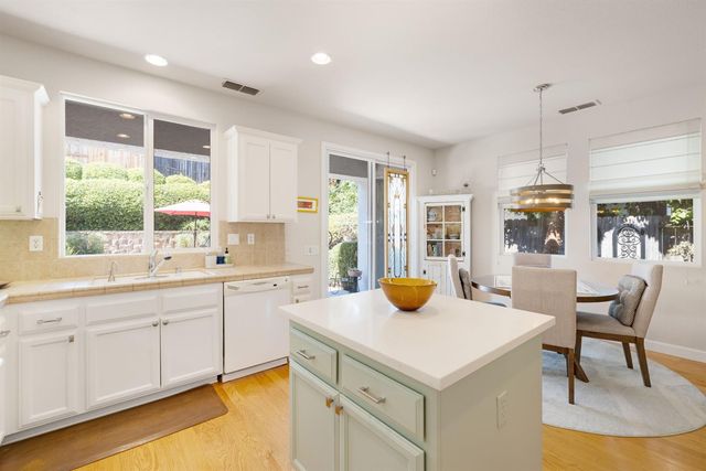5032 Covered Bridge Way, El Dorado Hills, CA 95762