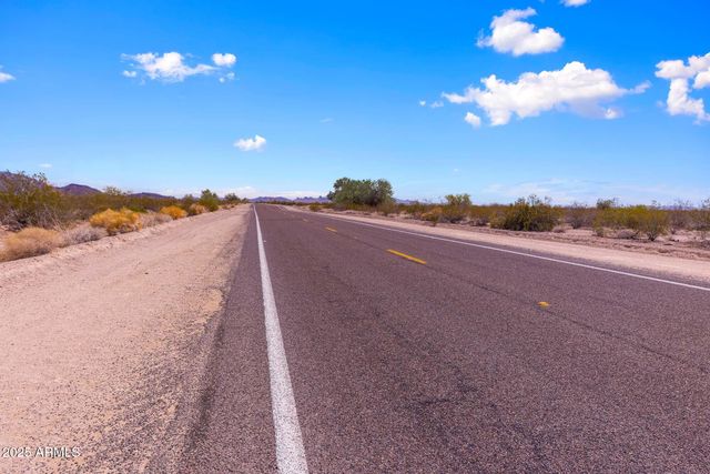 53700 W Salome Highway, Tonopah, AZ 85354