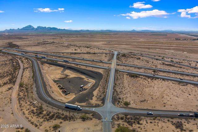 53700 W Salome Highway, Tonopah, AZ 85354