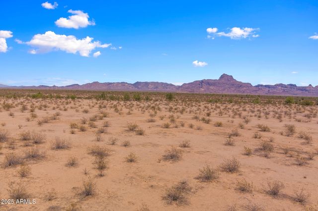 53700 W Salome Highway, Tonopah, AZ 85354