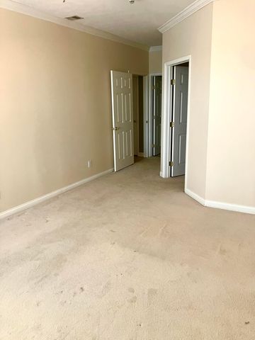 2245 Riverside Drive, 403, Columbus, OH 43221