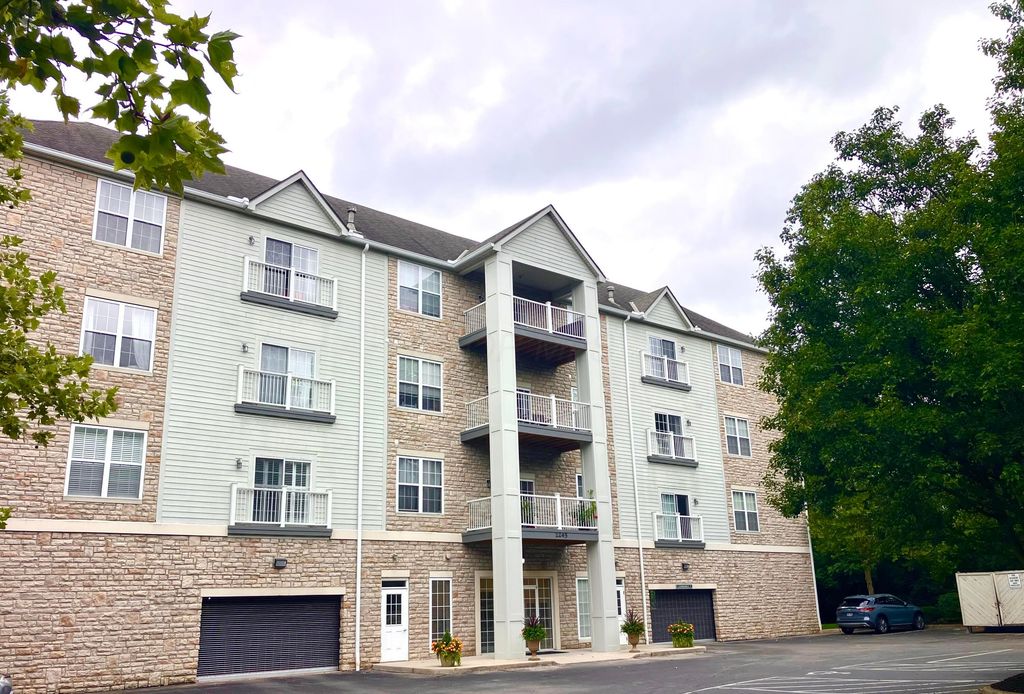 2245 Riverside Drive, 403, Columbus, OH 43221