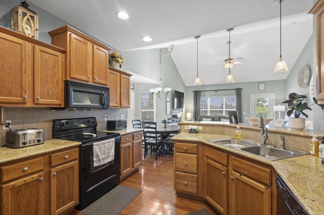 104 Residence Lane, Branson, MO 65616