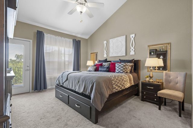 104 Residence Lane, Branson, MO 65616