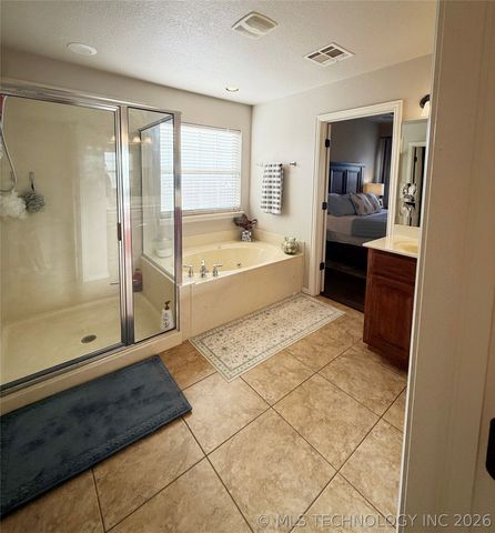 831 W 148th Street S, Glenpool, OK 74033