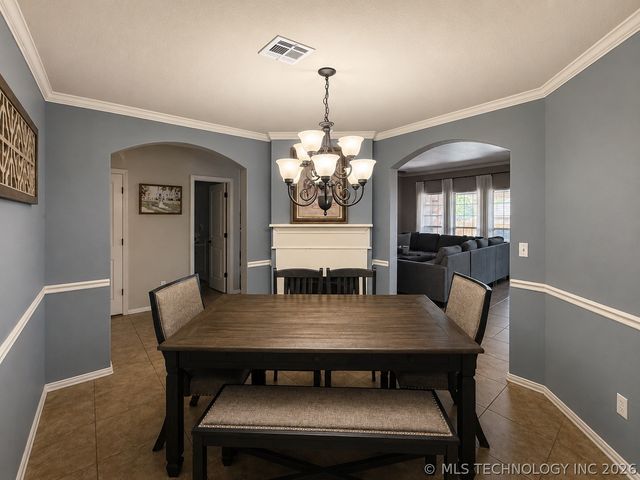 831 W 148th Street S, Glenpool, OK 74033