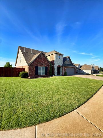 831 W 148th Street S, Glenpool, OK 74033