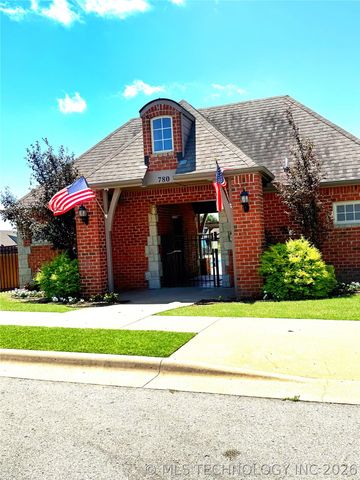 831 W 148th Street S, Glenpool, OK 74033