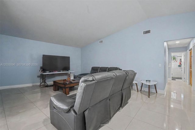 1475 NW 19 ST, Homestead, FL 33030