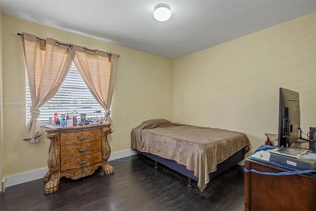 1475 NW 19 ST, Homestead, FL 33030