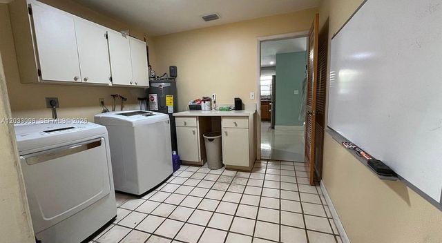 1475 NW 19 ST, Homestead, FL 33030
