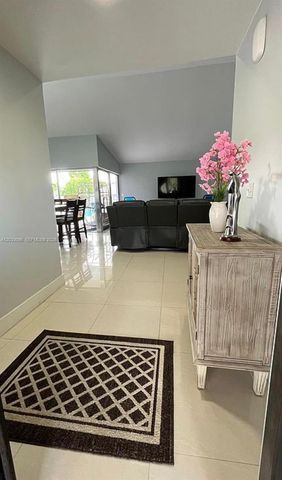 1475 NW 19 ST, Homestead, FL 33030