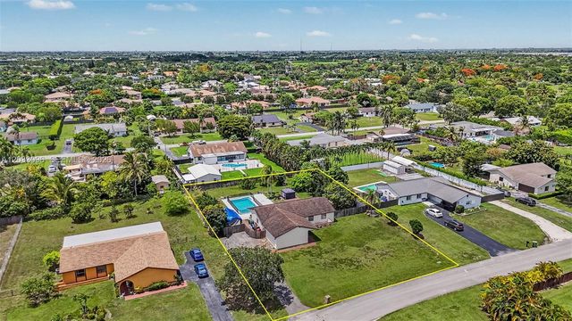 1475 NW 19 ST, Homestead, FL 33030