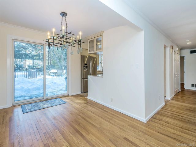 4 Chevy Chase Road, Huntington, NY 11743