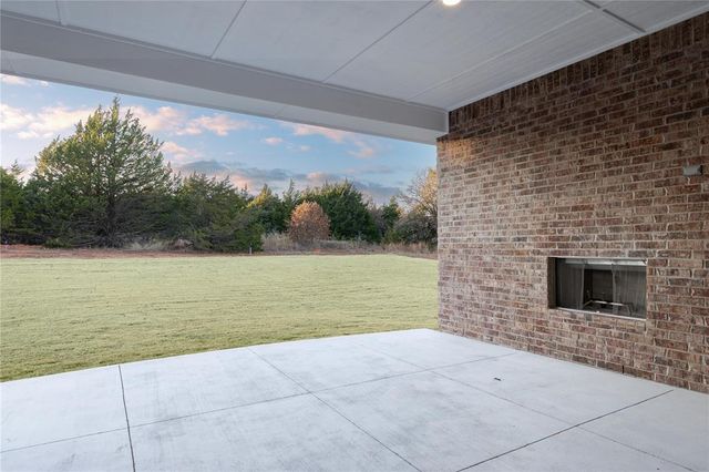 14117 Magnolia Lane, Edmond, OK 73049