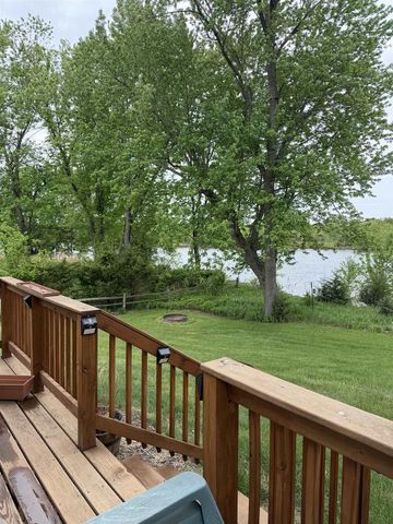 2893 Cty. Rd. Z, Adams, WI 53910