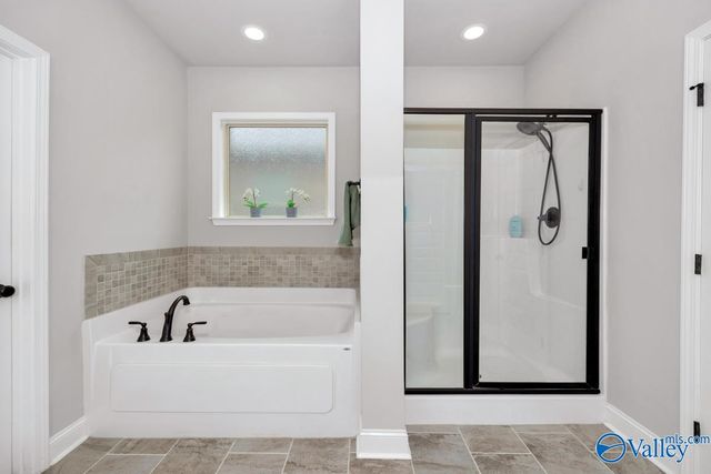 110 Kinslee Leann Court, Meridianville, AL 35759