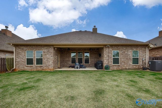 110 Kinslee Leann Court, Meridianville, AL 35759