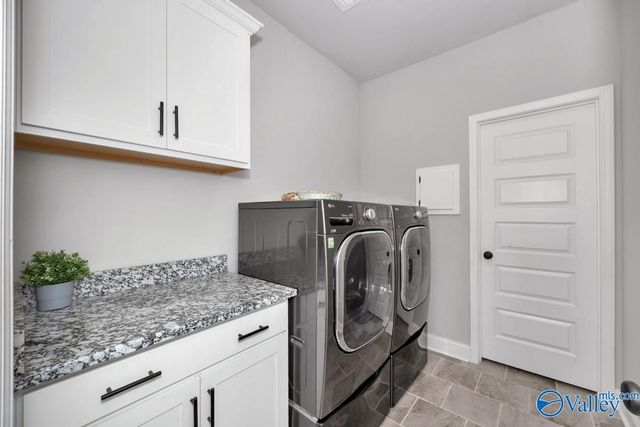 110 Kinslee Leann Court, Meridianville, AL 35759