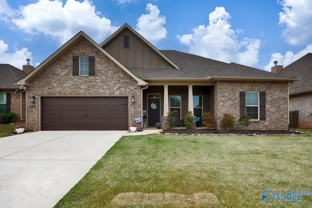 110 Kinslee Leann Court, Meridianville, AL 35759