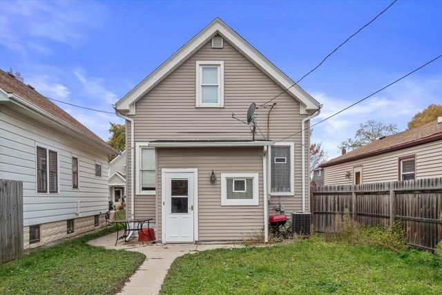 2156 S 68th STREET, West Allis, WI 53219