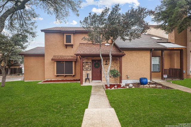 2412 Wild Turkey W, San Antonio, TX 78232