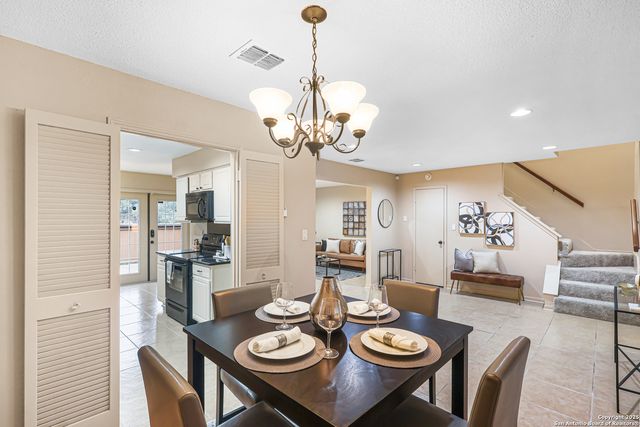 2412 Wild Turkey W, San Antonio, TX 78232