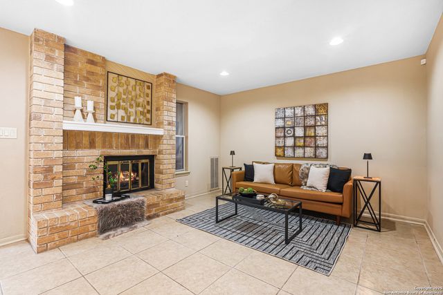 2412 Wild Turkey W, San Antonio, TX 78232