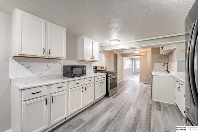 2503 Wayne Street, Bellevue, NE 68005