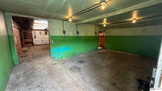 2503 Wayne Street, Bellevue, NE 68005