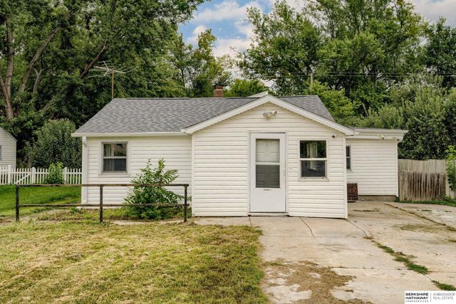 2503 Wayne Street, Bellevue, NE 68005