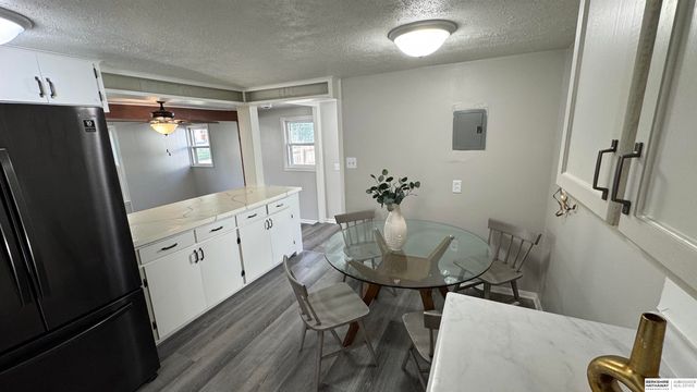 2503 Wayne Street, Bellevue, NE 68005