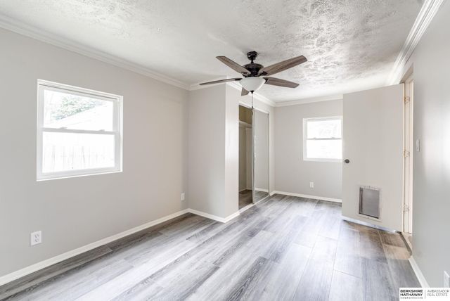 2503 Wayne Street, Bellevue, NE 68005