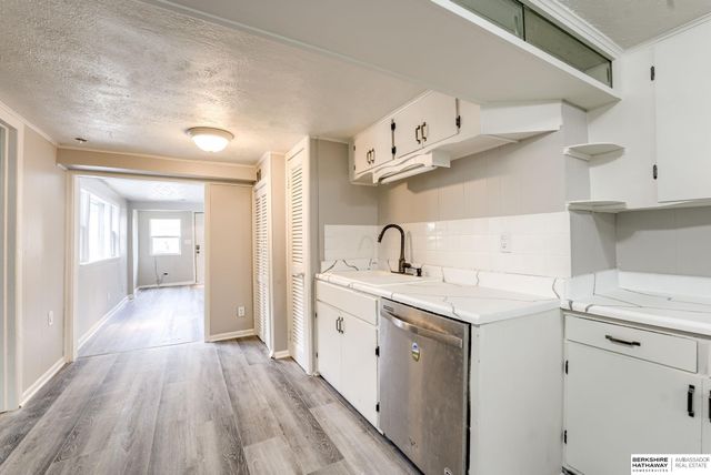 2503 Wayne Street, Bellevue, NE 68005