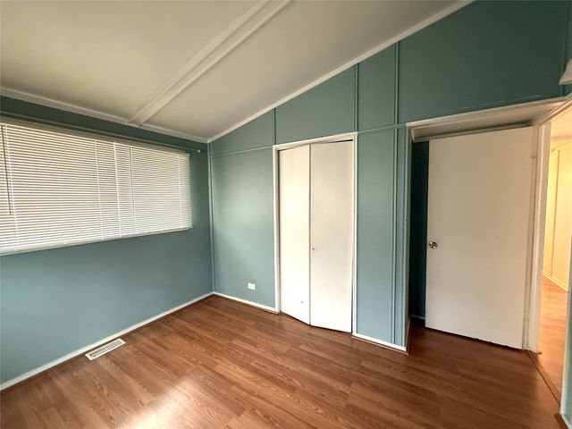 1303 E 17th Street, Des Moines, IA 50316