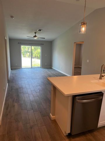 2277 SE Monroe Street, Stuart, FL 34997